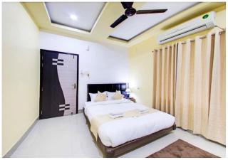 Royal Park Inn Residency 5 km from Assam State Zoo - 8