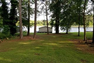 Marshall County Lake Escape: Pet-Friendly Rental with Boat Slip for Big Groups on Guntersville Lake - - 7