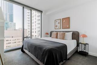 Blueground Rincon Hill pool EV nr Embarcadero SFO-1800 - 3