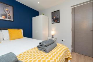 Open Mind Property - 4 Bedroom Flat & FREE parking - Bournemouth - 9