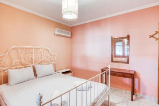Antonela's Holiday Cottage in the countryside - Ground Floor - Kómi - 8