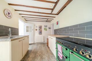 Charming Grade 2 Listed Oak-beamed Cottage - Sawston - 1