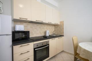 Ferienwohnung 5235-2 in Drenje - 4