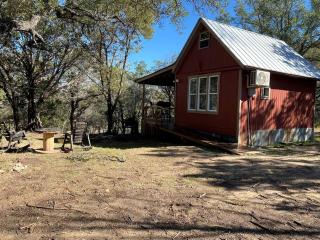 Rustic Texas Hill Country Vacation Rental with a Fire Pit - Marble Falls - 9