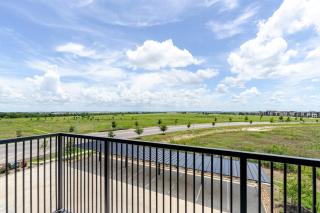 Blueground Round Rock pool nr Chisholm Trail ATX-326 - 4