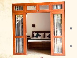 Mich's Surf Villa & Hostel - Weligama - 1