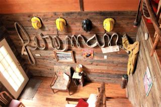 Rustic Two-Bedroom Cabin Rental on Hamilton Creek in Texas Hill Country - Marble Falls - 5