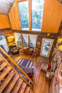 Rustic Two-Bedroom Cabin Rental on Hamilton Creek in Texas Hill Country - Marble Falls - 3
