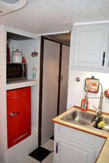 Texas Hill Country Vintage Caravan Glamping - Marble Falls - 1
