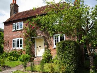 Newstead Farmhouse - Lewes - 0