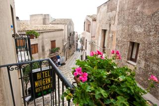 Hotel Moderno - Erice - 9