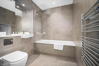 Luxury Apartment - Balcony - Fast WiFi - Netflix 313D - Birmingham - 5