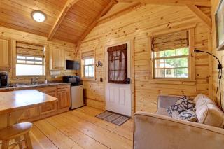 Cozy Cabin Perfect for a Romantic Escape with BBQ in Dayton, Wyoming - Ranchester - 9