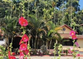 Halli Bailu Cottages - Somvārpet - 8
