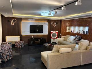 شقه للايجار مفروشه الترا سوبر لوكس ش مكرم عبيد الرئيسي مدينه نصر - Kairo - 3