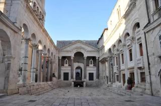 Tales of Split - 100 meters from the seafront - Split - 6