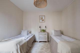 Cozy studio in separate building - Visby - 6