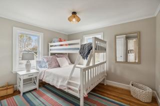 The Coastal Nest - Stay for 5 - Scarborough - 5