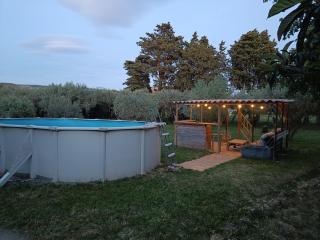 Véritable maison de campagne nouvellement rénovée au pied du Lubéron - 8
