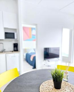 Tropical scandinavian 5-bed aparts by the airport Vantaa Martinlaakso - Vantaa - 0