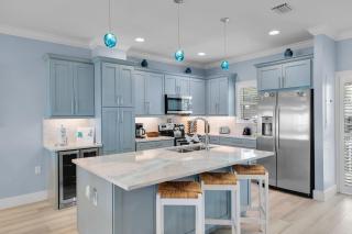 Waterfront luxury Villa 59 with sunset views and boat slip townhouse - 1