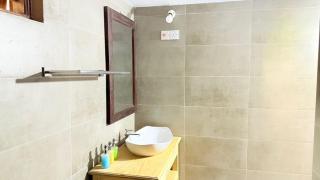 Abbi Holidays - Keerimalai Cultural Villa - Kankesanturai - 8