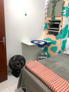 Apê Rota 21 - Quarto em meu espaço próximo da Barra da Tijuca - 6
