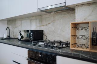 Top Spot in Riscani! 1BR Near Shops & Restaurants - Chişinău - 4