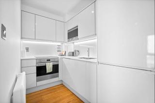 Luxury Apartment - Balcony - Fast WiFi - Netflix 606D - Birmingham - 8