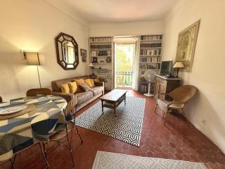 ApartHotel Riviera - BALCON HONORE 1 - Old Town - 5 mn Promenade des Anglais et Plage - Charme Absolu - Appartement 2 pièces avec Balcon AC - Vue mer et Ville - 7