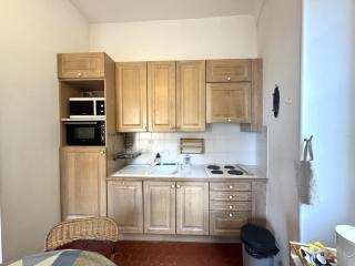 ApartHotel Riviera - BALCON HONORE 1 - Old Town - 5 mn Promenade des Anglais et Plage - Charme Absolu - Appartement 2 pièces avec Balcon AC - Vue mer et Ville - 5