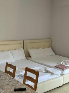 Sophia rooms - Himare - 1