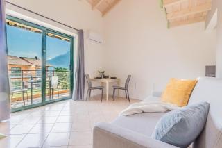 Brezza del lario Monolocale con soppalco by Varenna Holidays - Dervio - 9