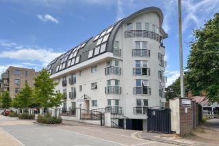Elegant 1-Bed Open-Plan Living Free Parking - Beckenham - 0