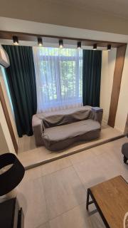 University Apt - 7