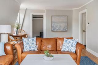 Skyline 138 Charming West End Mansard Penthouse - 7