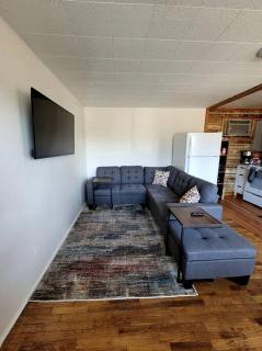 Amazing Riverfront Cottage with Fire Pit in Wellston, Michigan - Wellston - 6