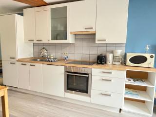 Budget Apartments at Niderviller Harbor by Kuhnle-Tours - 7