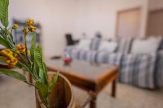 Bugibba Spacious 3BR Family Apartment I Cot I Walk to Beach - 3