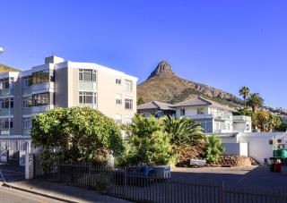 THREE43 ON B - Fluent Serviced Apartments - 9