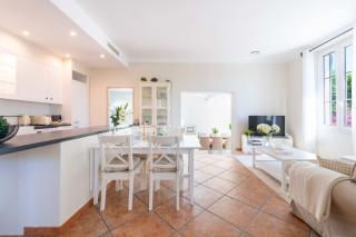 140m Villa with Pool Near Cannes - Le Cannet - 1
