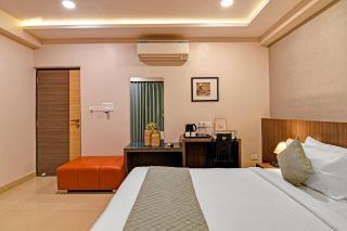 FabHotel Kzar Select - 2km from Park Street - Calcutta - 6
