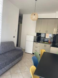 Linda's Apartments - Durrës - 8