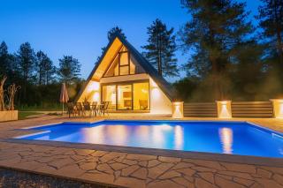 Holiday home Pine nest - Široki Brijeg - 0