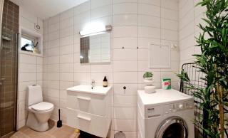 Prime location amazing king bed colorful oasis - Bergen - 1