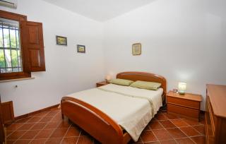 2 Bedroom Nice Home In Monterosso Almo - Monterosso Almo - 5