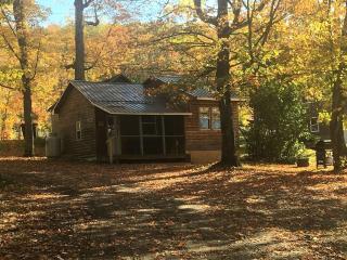 Beautiful Cabin with Nice Lake Vistas in Portage Lake, Maine - - 3