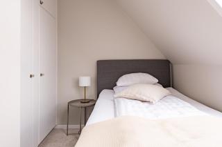 Charming topfloor APT in middle of Visby - Visby - 9