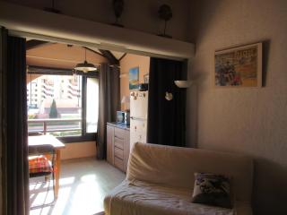 charmant petit studio cabine entre port et mer - 4
