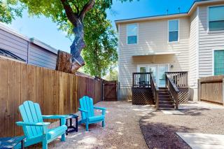 South Congress Getaway - Austin - 7